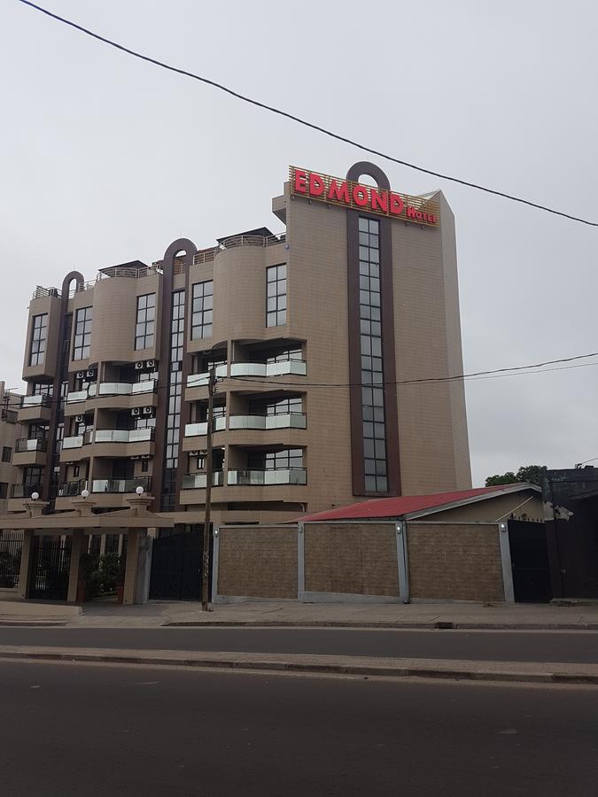 Edmond Hotel Brazzaville Exterior photo